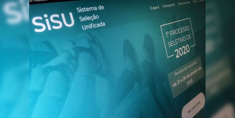 Podem participar desta edição do Sisu os candidatos que fizeram a prova do Enem 2019 e não tiraram zero na redação. 