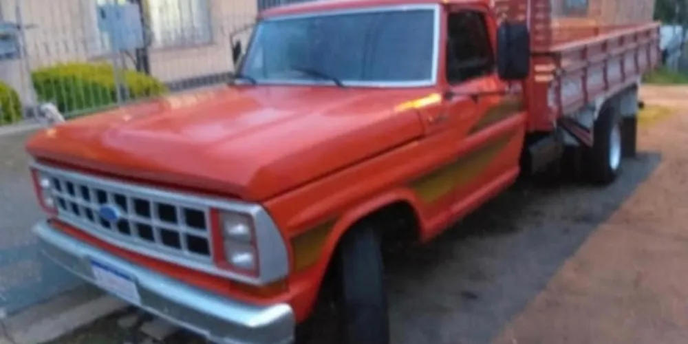 Imagem ilustrativa da imagem Dono pede ajuda para localizar caminhonete furtada em Olarias