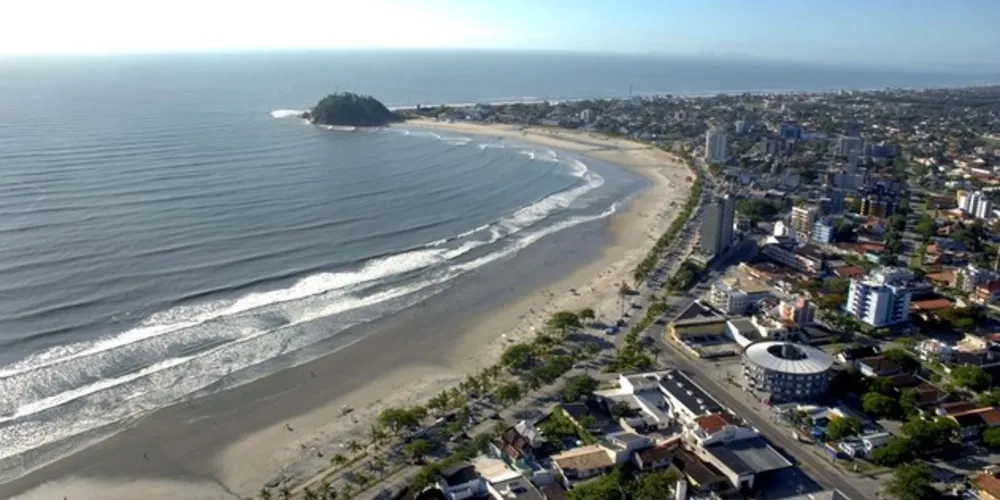  A locação ou arrendamento do imóvel para exploração comercial estão previstos na portaria, desde que sejam feitos os procedimentos licitatórios previstos em lei.