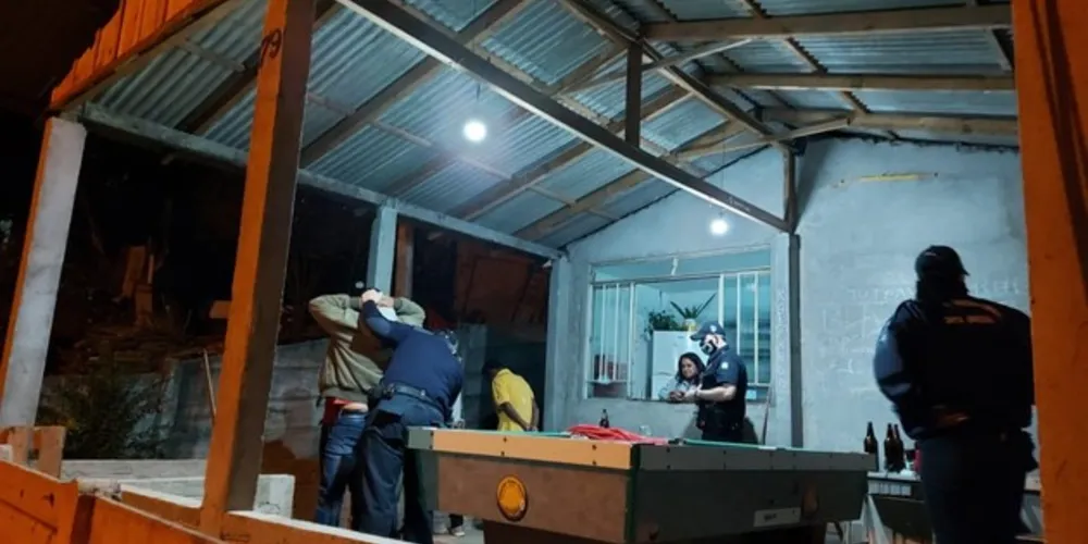 Imagem ilustrativa da imagem Fiscalização flagra quatro estabelecimentos em PG