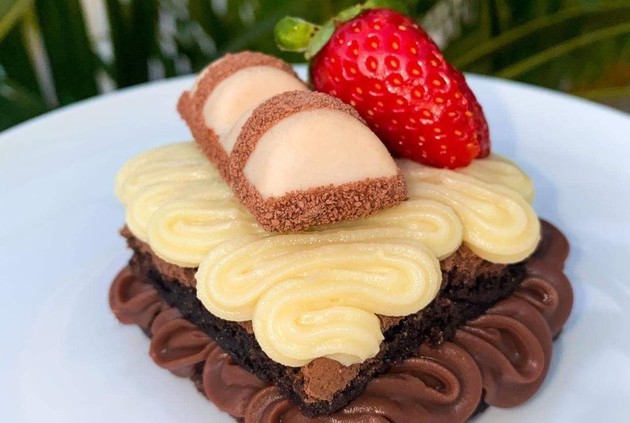Famoso bolo de chocolate acompanha variações de sabores