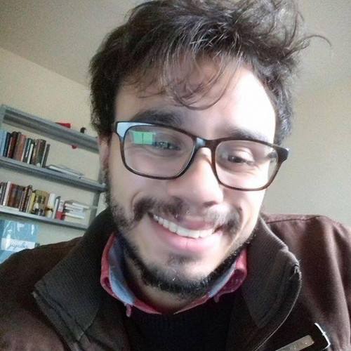 Juliano é estudante de História pela Universidade Estadual de Ponta Grossa (UEPG) e militante do Coletivo Negro Ilê Aiyê, na mesma universidade. 