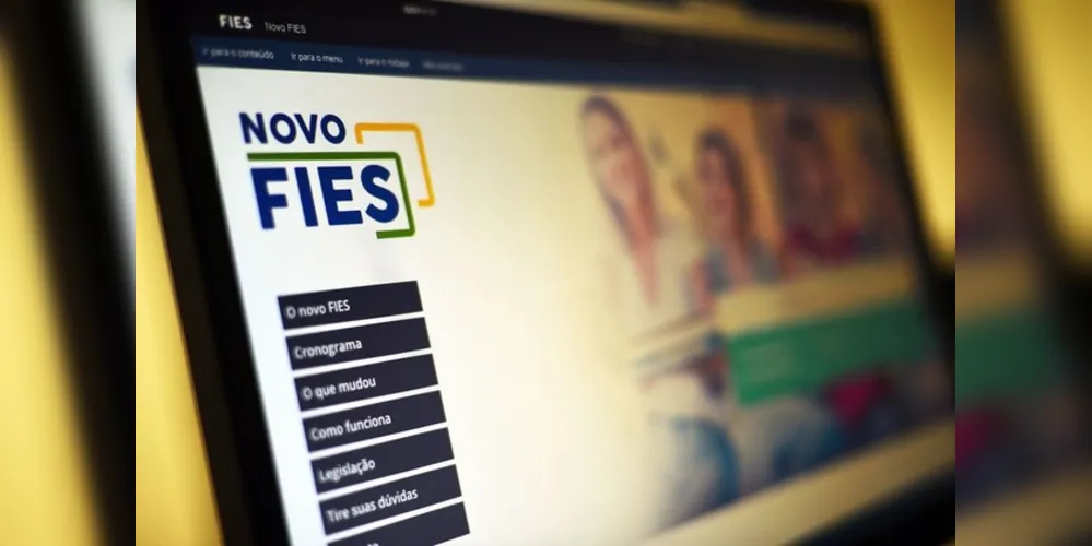 Dentre vários outros pontos, a nova lei ainda revoga o parcelamento de débitos ao Fies que estava em vigor e estabelece novas regras, com termos semelhantes.