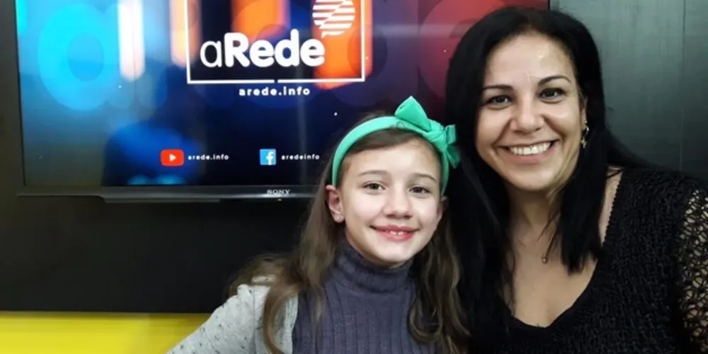 Imagem ilustrativa da imagem Criança posta vídeo na internet e emociona professoras