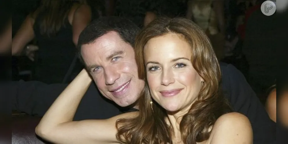 A atriz Kelly Preston morreu, aos 57 anos, na manhã de domingo (12).