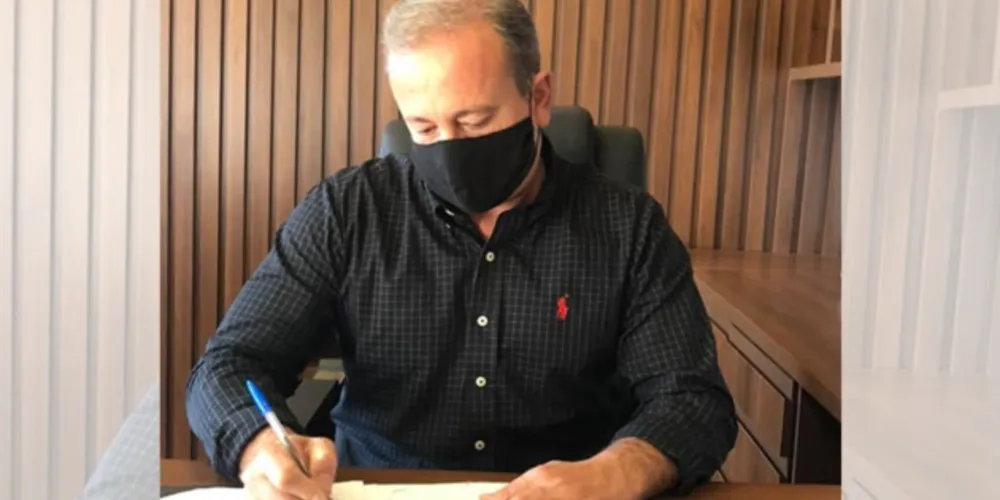 Imagem ilustrativa da imagem Moacyr anuncia R$ 279 mil para canil municipal em Castro