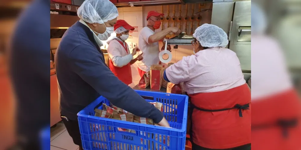 As doações podem ser feitas na própria FASPG, localizada na rua Joaquim Nabuco, 59; ou nas redes de supermercados parceiras. 