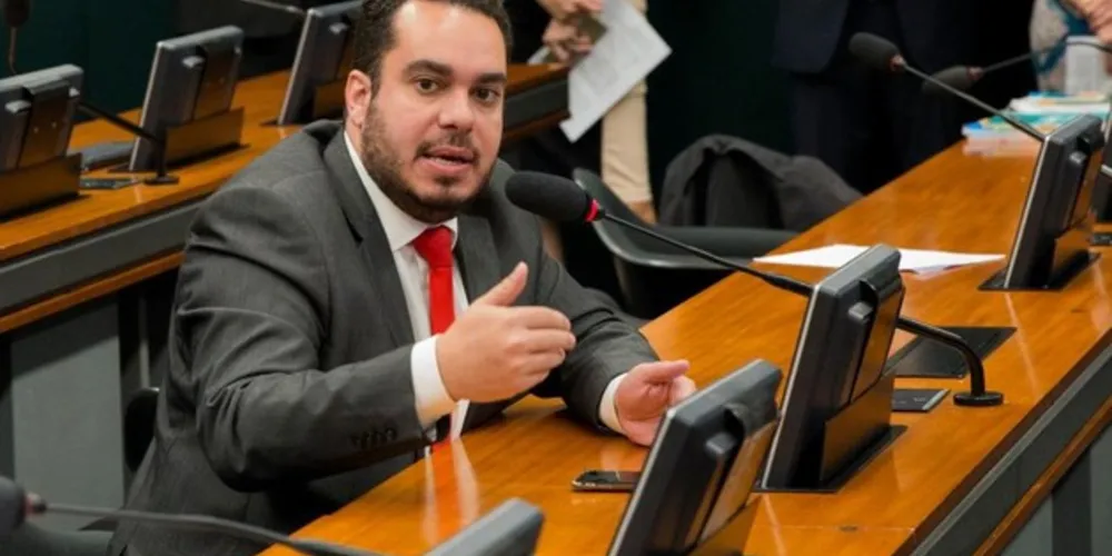 Parlamentar comemorou sanção presidencial que ocorreu nesta quarta-feira (15)