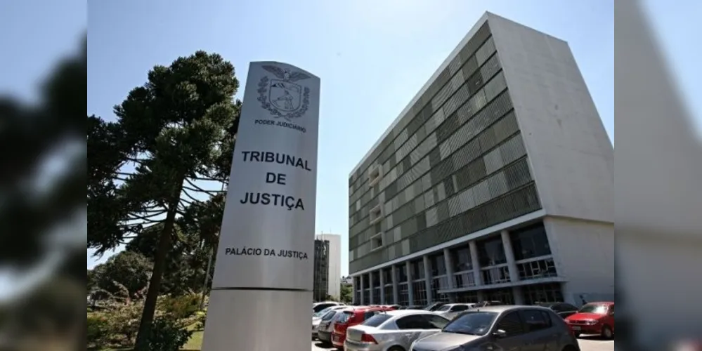 Imagem ilustrativa da imagem Transporte de corpos vai parar na Justiça do Paraná