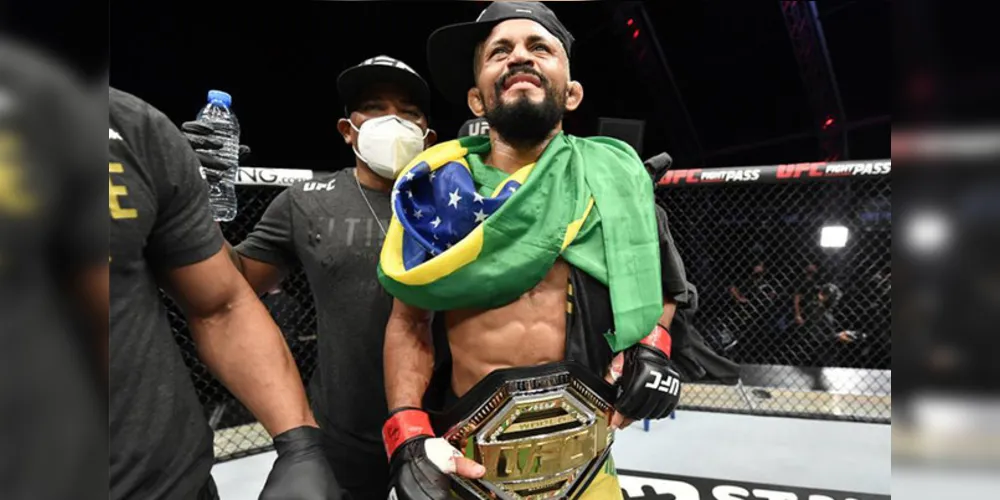 Deiveson se torna o 3ºcampeão dos moscas do UFC, após Demetrious Johnson e Henry Cejudo