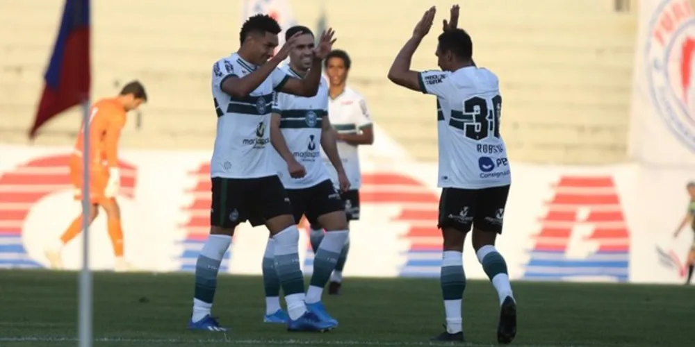 Atacante Robson fez valer a lei do ex e marcou o gol da vitória contra o Paraná