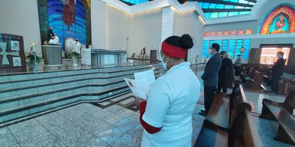 Celebração teve a presença de integrantes da Pastoral da Saúde das Entidades da Rede São Camilo Sul e da Rede São Camilo Ponta Grossa