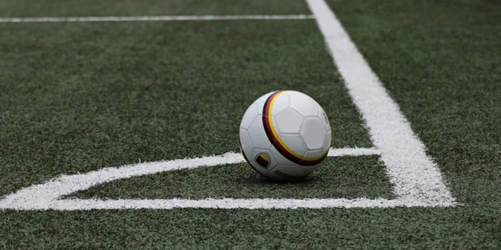 A inscrição dos times é automática, ou seja, todos os times que estariam participando presencialmente dos campeonatos, e que devido a pandemia estão paralisados, estão atuantes.