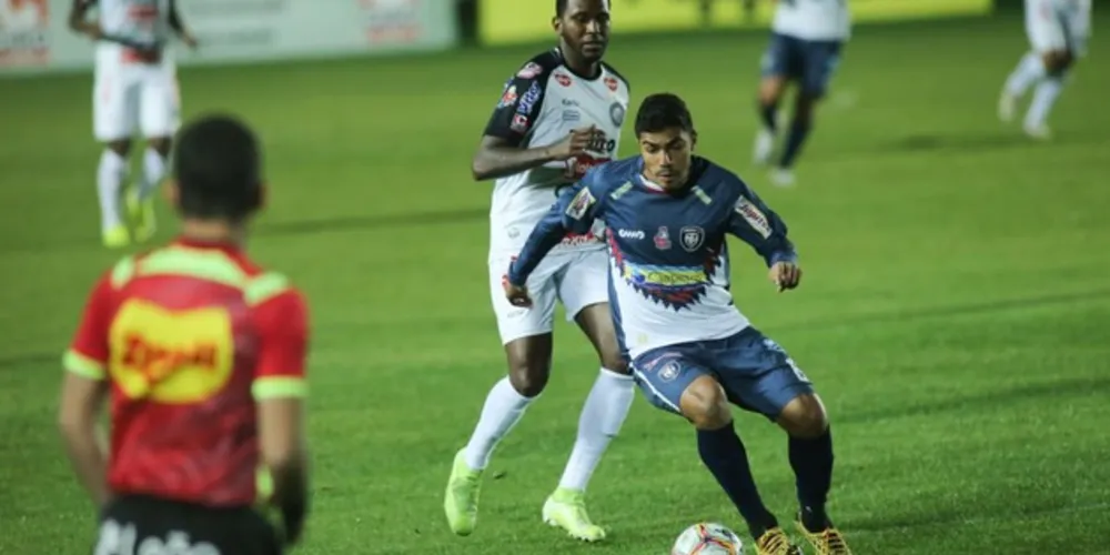 O Leão do Vale venceu o Operário pelo placar de 2x0, com gols de Maurício e Prego