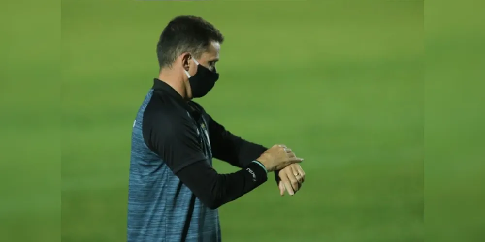 Nota foi publicada um dia após a eliminação alvinegra no Campeonato Paranaense