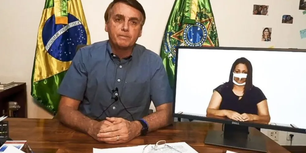 "É pesado, quem vai fazer orçamento vai ter que buscar fonte de recurso para isso daí [Fundeb]", disse o presidente durante sua live semanal transmitida nas redes sociais. 