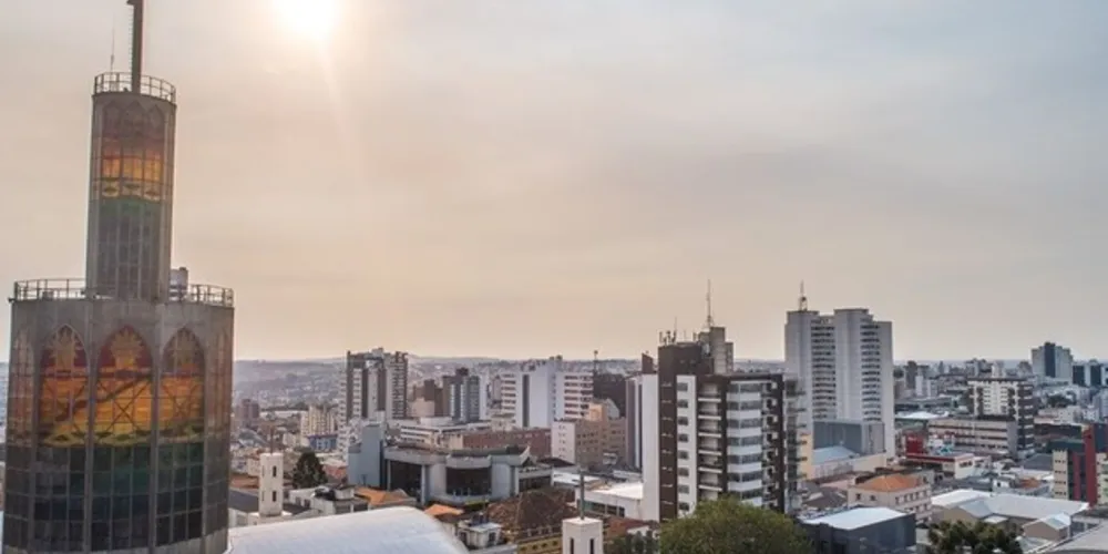 Dos 116 leitos de UTI disponíveis na cidade, apenas 5 estão disponíveis