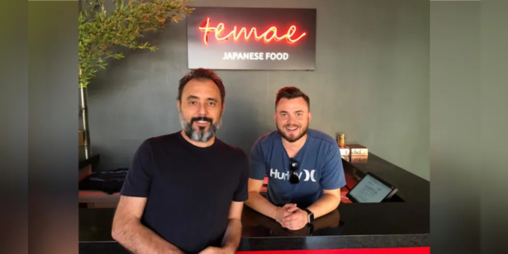 TEMAE – O mês de agosto será especial para a equipe do Temae Japanese Food, os empresários Hemerson Dmengeon e Sergio Pereira, preparam várias novidades e ações, especialmente pela celebração do primeiro ano de atividade do sofisticado espaço gastronômico. Comentaremos