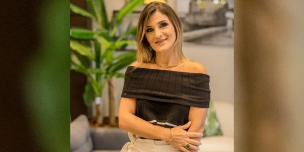 BDAY - Analira Serenato Bührer será muito cumprimentada pela passagem de seu aniversário nesta sexta-feira (31). Da coluna RC os votos de felicidades e prosperidade 