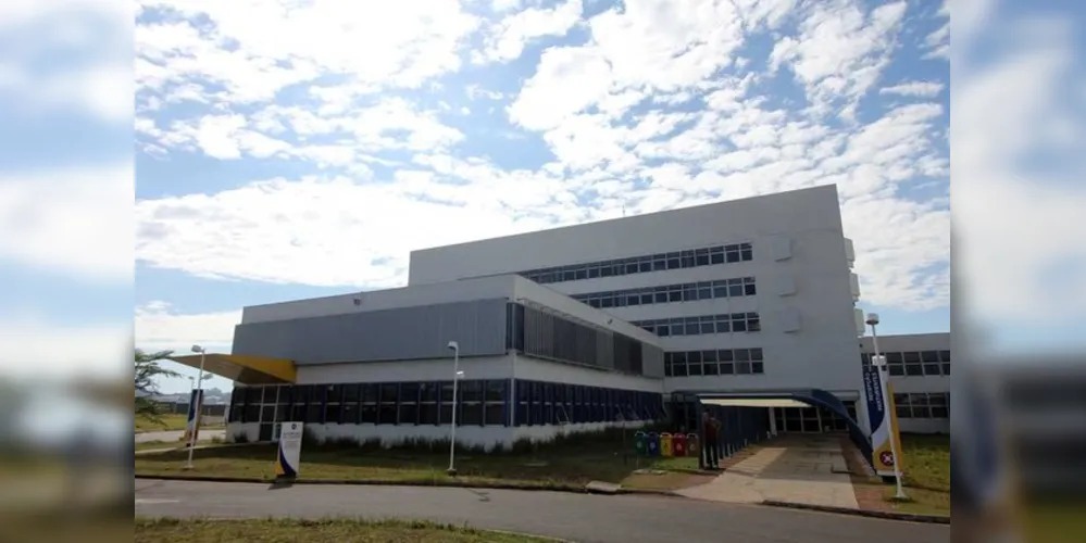 Dos 30 leitos do HU-UEPG, apenas um estava disponível na manhã desta sexta-feira