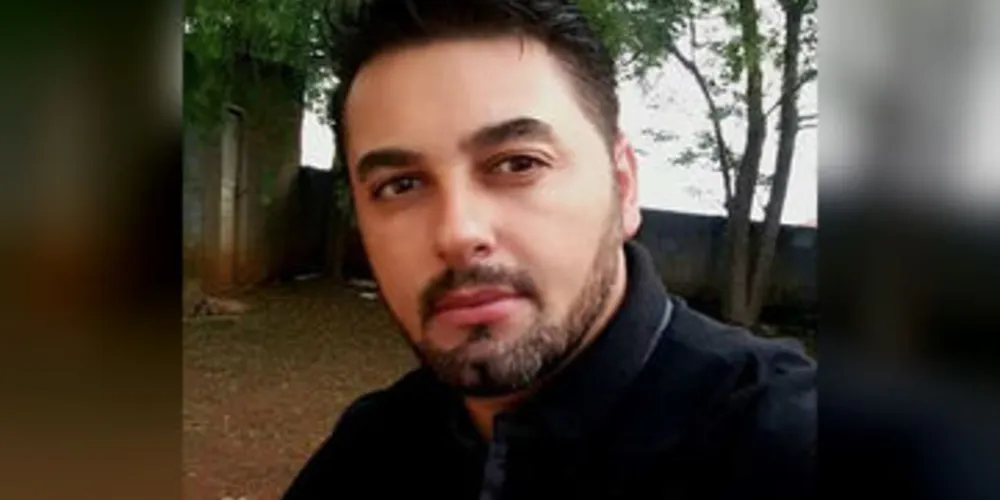 Fernando Pinheiro Pereira, de 34 anos, foi achado morto dentro de casa em Ortigueira