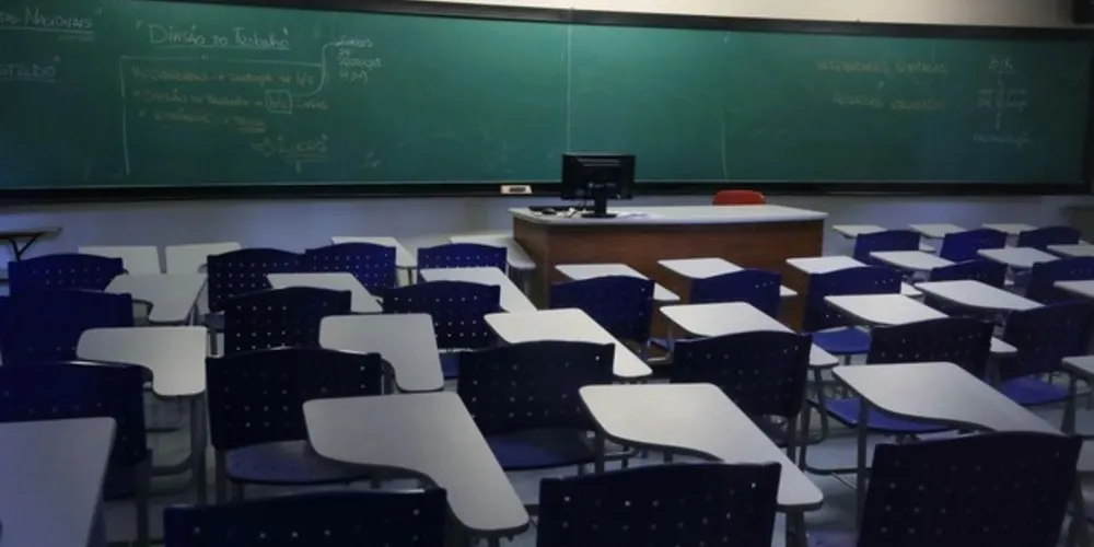 Imagem ilustrativa da imagem Nove estados podem voltar às aulas no ensino particular