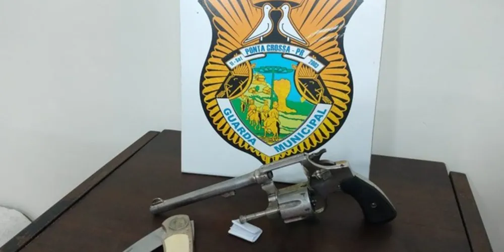 Imagem ilustrativa da imagem GM detém jovem arma e canivete no Centro de PG