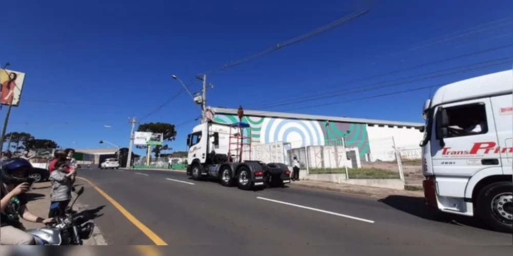 Imagem ilustrativa da imagem Caminhoneiros fazem carreata no dia de São Cristovão