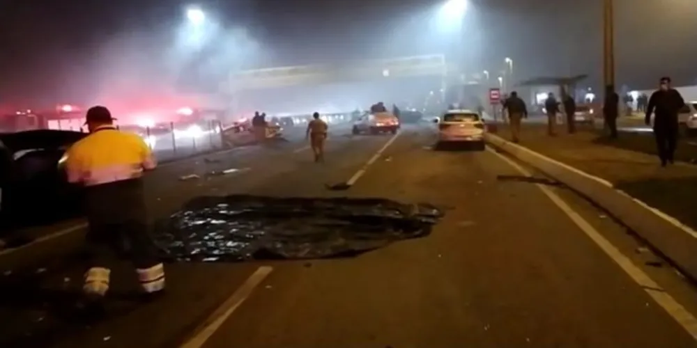 Engavetamento pode ter sido provocado pela fumaça gerada por queimada às margens da rodovia