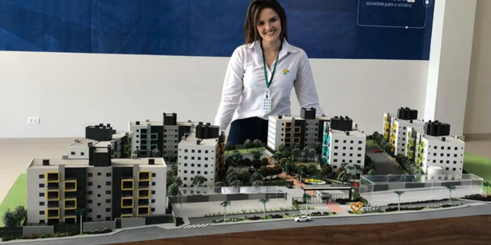 Laura Camargo, que fez parte do primeiro programa Jovem Recruta, passou de estagiária a Analista de Desenvolvimento