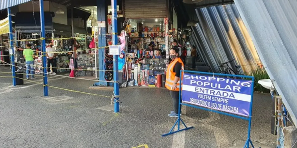 Sem poder abrir licitações, decreto foi usado para garantir trabalho dos comerciantes
