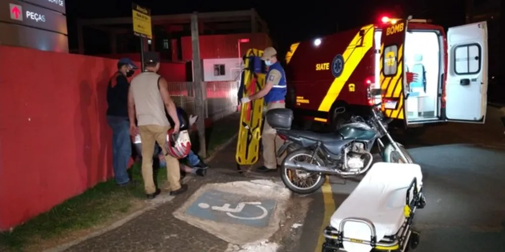 Vítima foi levada ao Hospital Vicentino com lesões moderadas e não corre risco à vida