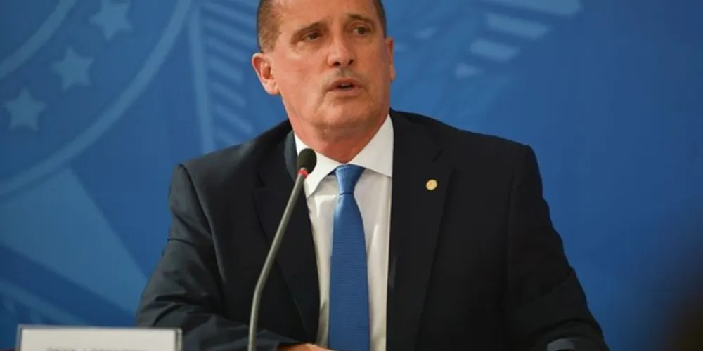 De acordo com o ministro, outra forma do novo programa estimular a empregabilidade vai ser uma união com outra ação em desenvolvimento pelo governo: o Carteira Verde e Amarela. 