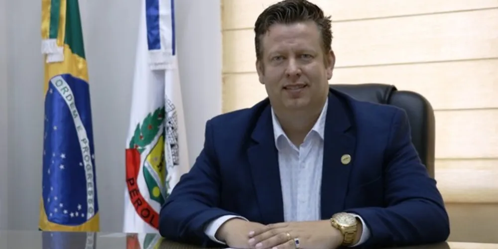 Presidente da AMP, Darlan Scalco explica que municípios ainda não têm condições de voltar às aulas