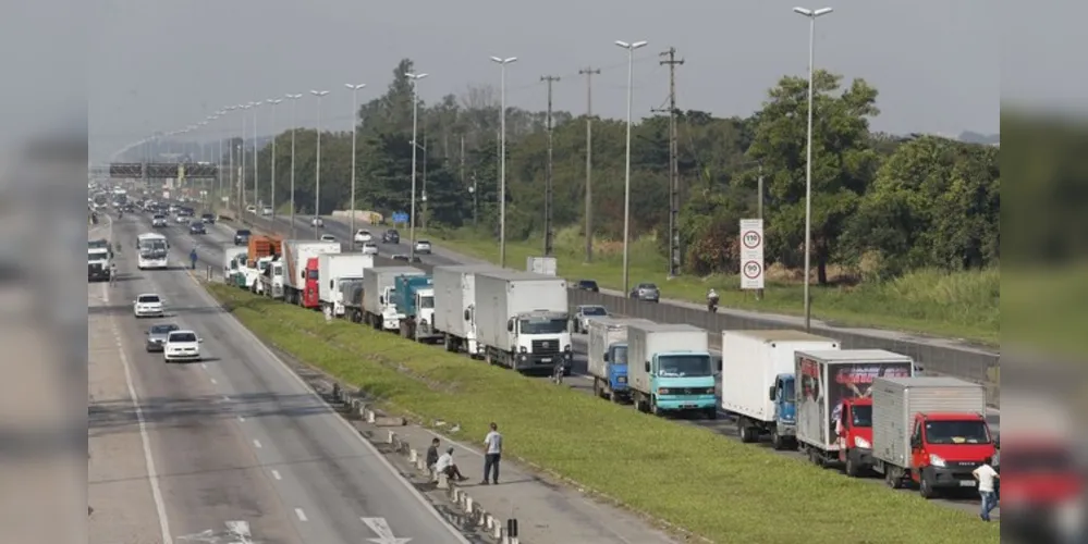 Em fevereiro deste ano, o governo definiu os atos a serem adotados pelas empresas para o reconhecimento e a certificação  dos pontos de parada e descanso.