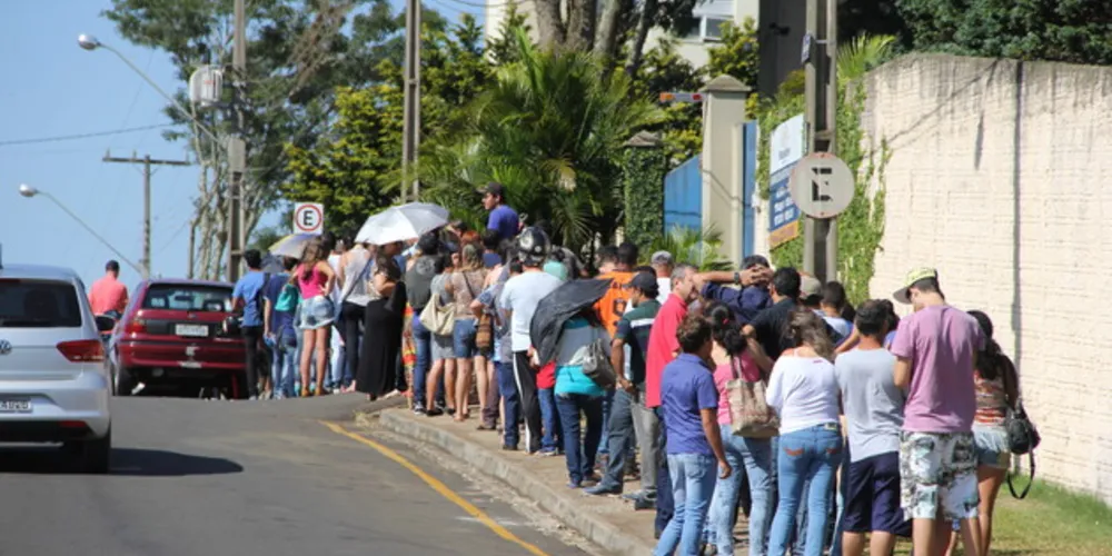 Biometria causou filas gigantescas no recadastramento feito em 2016 e 2018