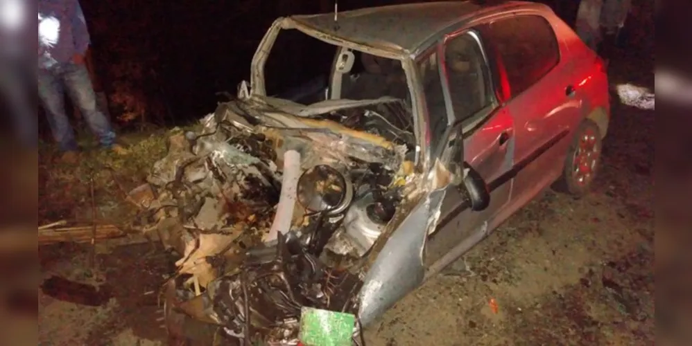 Motorista chegou a ser socorrido e levado ao hospital, mas não resistiu aos ferimentos