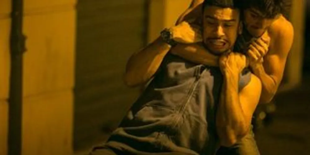 Jonatas parte para a briga com Jacaré