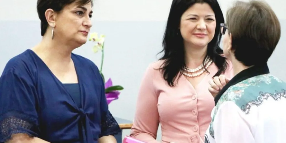 O Núcleo Maria da Penha da UEPG participa no segundo momento do evento, à tarde, com falas da coordenadora professora Maria Cristina Rauch Baranoski e da advogada do projeto, Bruna Balsano.