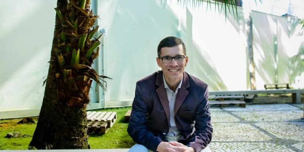 O empresário Adriano Krzyuy falará sobre os desafios de empresas com processos, pessoas e tecnologia