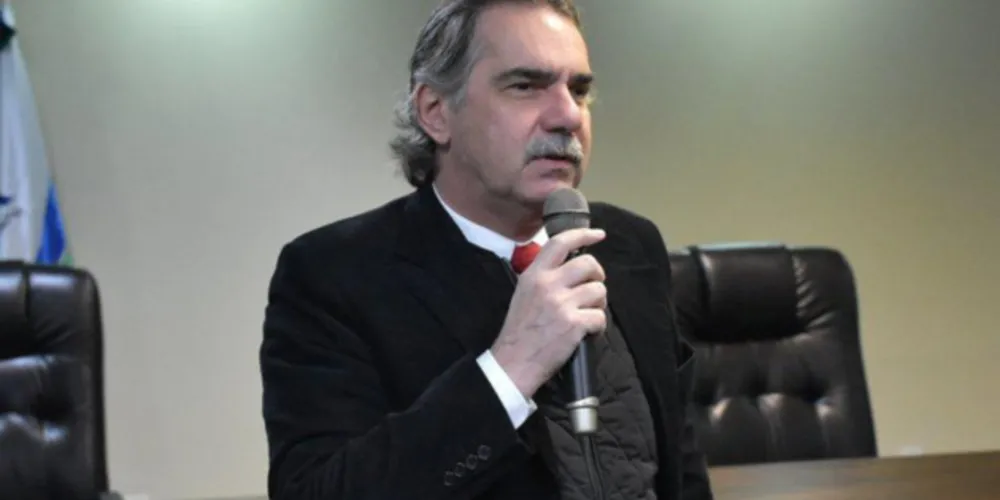 Dr. Sergio Murilo Rodrigues Lemos é o moderador do evento de hoje.