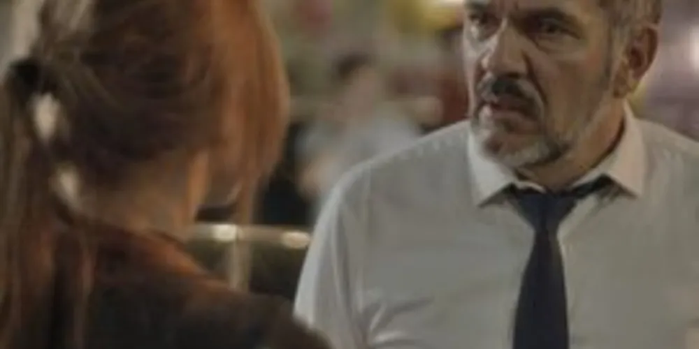 Germano leva Sofia para a mansão da família