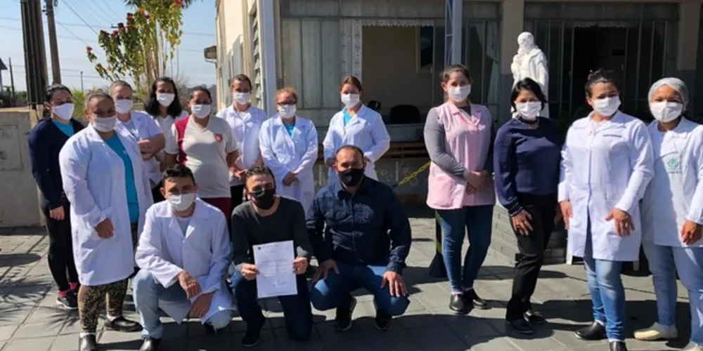 Imagem ilustrativa da imagem Asilo e APAE de Imbituva recebem recursos indicados por Aliel