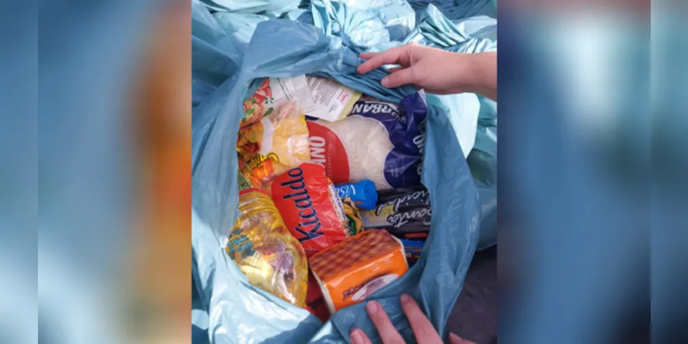 Desta vez, foram doados 100Kg de frango e 100 litros de leite integral, que beneficiaram cerca de 50 famílias do Jardim Maracanã, assistidas pela Sociedade Amor ao Próximo.