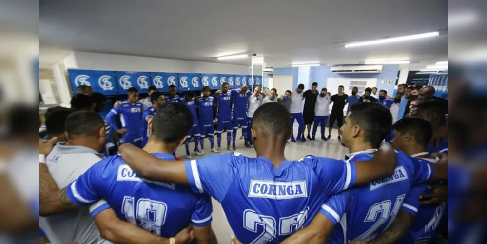 Nove jogadores tiveram a contaminação confirmada hoje