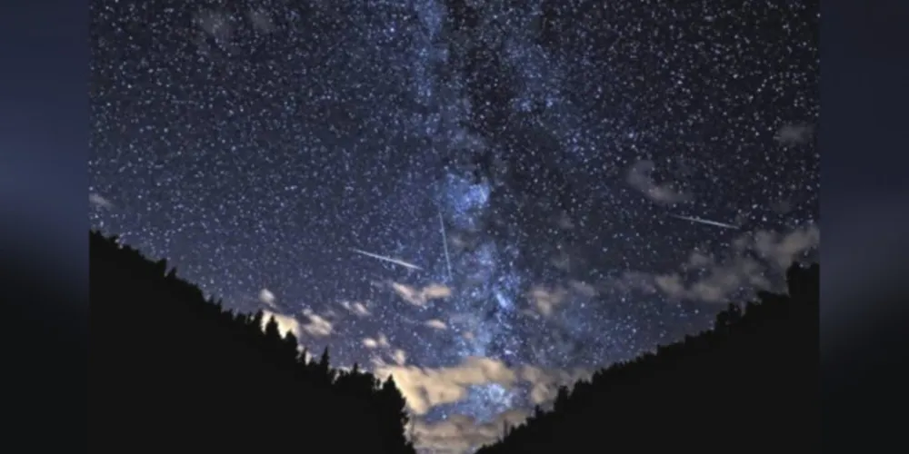 A madrugada desta quarta-feira, 12 terá a maior chuva de meteoros, ou estrelas cadentes do ano.