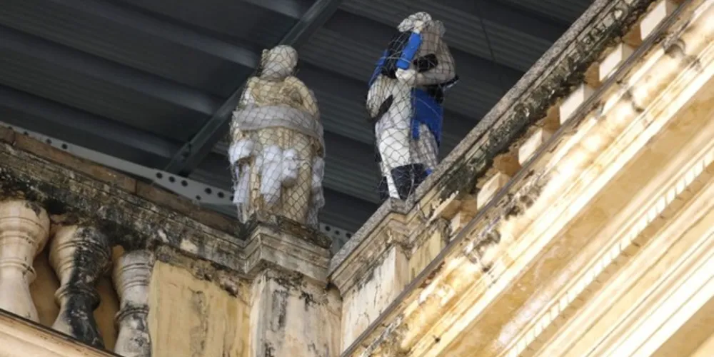 Em setembro de 2018, um incêndio destruiu o Museu Nacional, que guardava o maior acervo de história natural e de antropologia da América Latina.