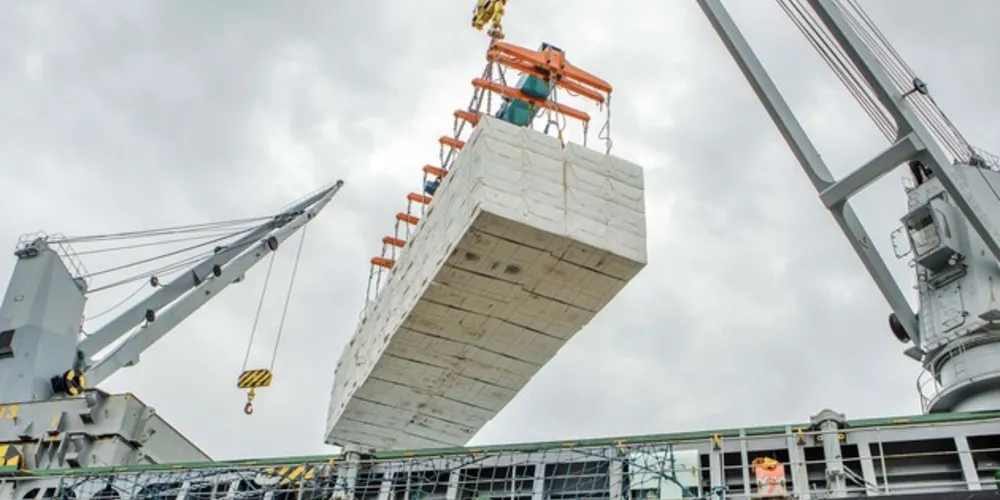 No total, de janeiro a julho, os terminais paranaenses movimentaram 33,3 milhões de toneladas de cargas.