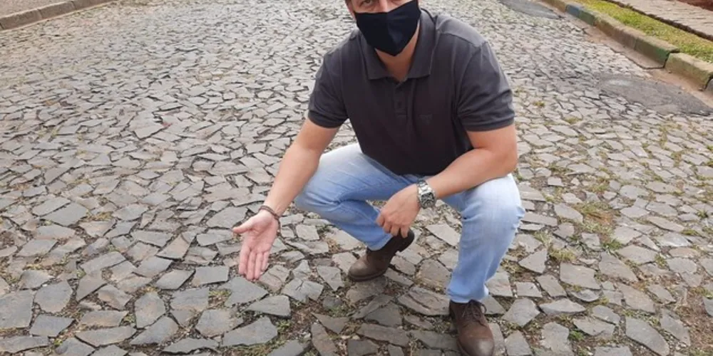 Imagem ilustrativa da imagem Rudolf quer retomada de ‘calçamento’ nos bairros de PG