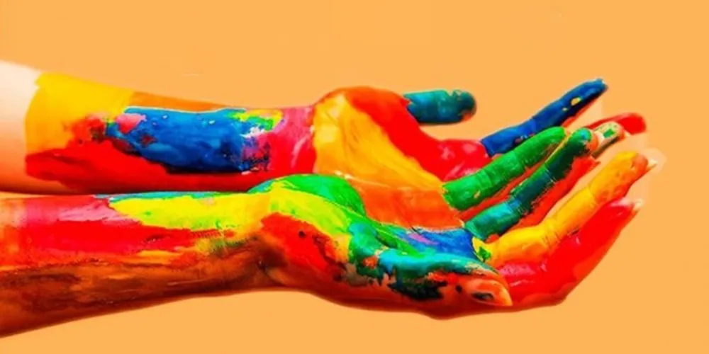 A Medida Provisória 990/2020 destina R$ 3 bilhões para o setor cultural. A verba será repassada, em parcela única, a estados, municípios e o Distrito Federal. 